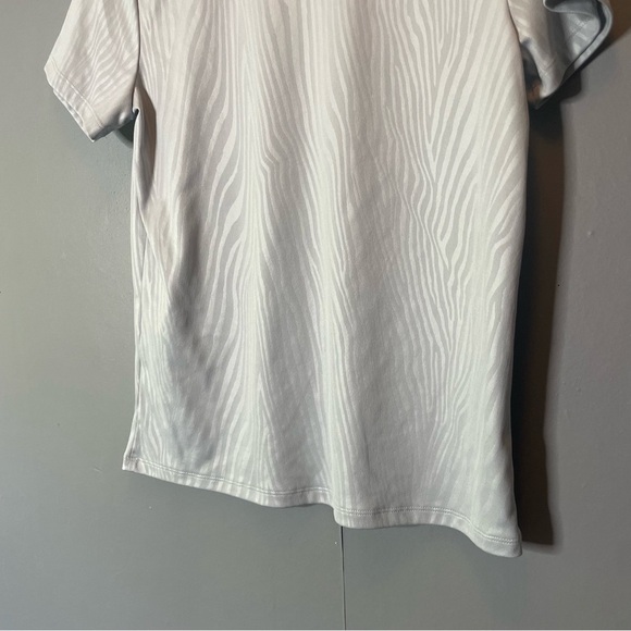 Under Armour Gray grain pattern short sleeve T-Shirt size small - Picture 7 of 7